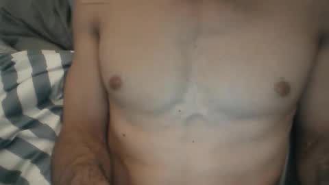 Snapshot of dabeibe chatting on February 28, 9:23 pm Jewbb online show from February 28, 9:23 pm