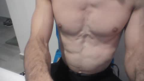 Snapshot of dabeibe chatting on March 10, 9:51 pm Jewbb online show from March 10, 9:51 pm