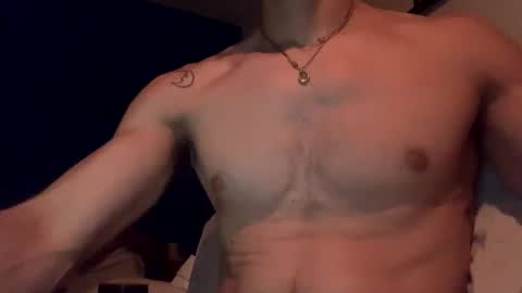 Snapshot of dabeibe chatting on November 14, 7:40 am Jewbb online show from November 14, 7:40 am