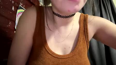 Snapshot of dabqueen_1994 chatting on March 25, 11:38 am dabqueen_1994 online show from March 25, 11:38 am