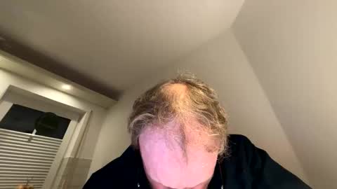 dachdecker7269 online show from March 21, 10:46 pm