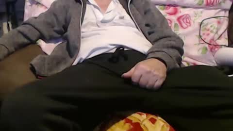 Snapshot of dad1956 chatting on September 13, 4:45 am Helmut online show from September 13, 4:45 am