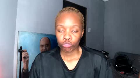 Snapshot of dad_tothesehoes chatting on October 12, 9:30 am dad_tothesehoes online show from October 12, 9:30 am