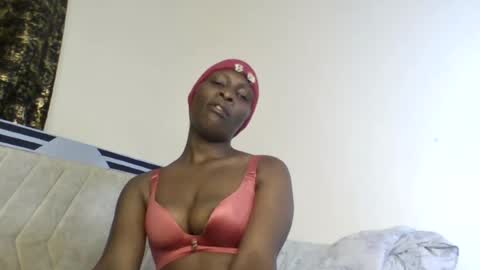 Snapshot of daddies_lover chatting on July 3, 4:52 am Goddess online show from July 3, 4:52 am