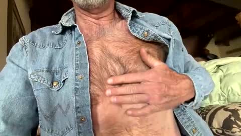 Snapshot of daddy_cowboy2 chatting on April 30, 9:41 pm daddy_cowboy2 online show from April 30, 9:41 pm