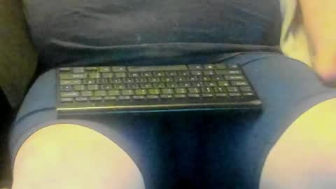 daddy_dick_0 online show from April 15, 5:20 pm