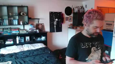 Snapshot of daddy_werewolf chatting on June 8, 11:16 pm daddy_werewolf online show from June 8, 11:16 pm