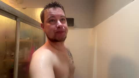 DaddyCam33 online show from April 5, 4:15 pm