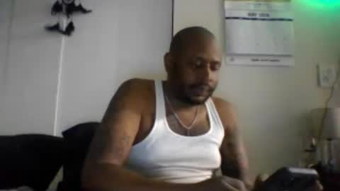 Snapshot of daddydickxm chatting on May 8, 3:56 am daddydickxm online show from May 8, 3:56 am