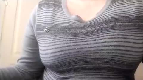 daddyhotfeel online show from April 18, 8:18 am