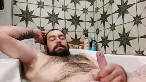 Snapshot of daddyj1983 chatting on June 23, 3:26 am daddyj1983 online show from June 23, 3:26 am