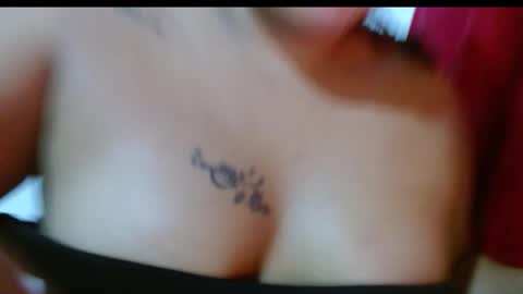 Thalya online show from October 31, 3:07 am