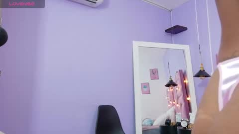 Anny  online show from March 23, 8:46 pm