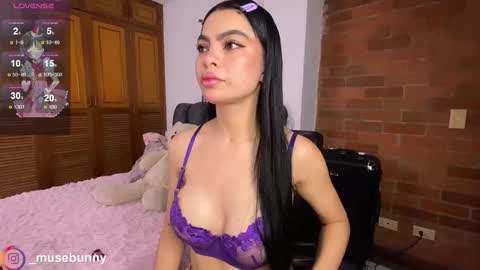 Sophie online show from December 5, 3:48 am