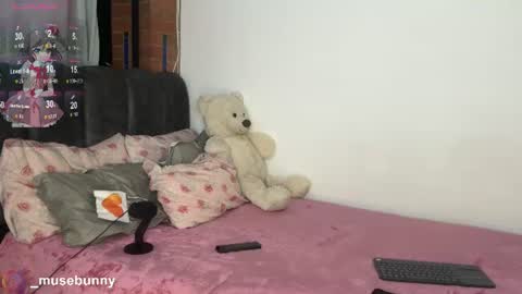 Snapshot of daddysweeeetbody chatting on July 29, 5:16 am Sophie online show from July 29, 5:16 am