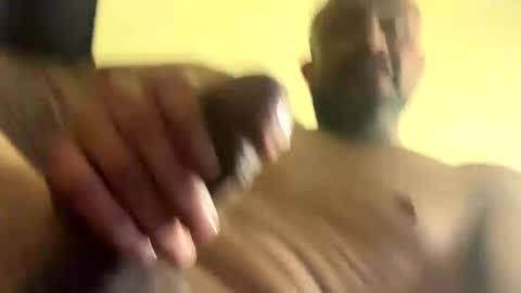 Snapshot of daddyway2happy chatting on December 18, 2:49 pm Let Me IRL online show from December 18, 2:49 pm