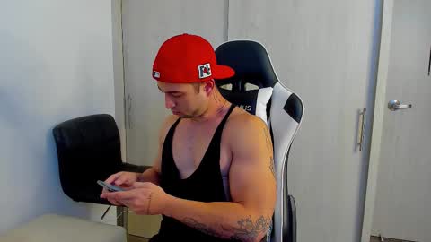 Snapshot of dafboy_ chatting on November 17, 1:17 pm Allan Daf online show from November 17, 1:17 pm