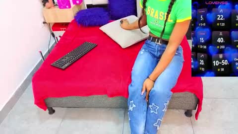 daffnelewis online show from March 14, 11:26 am