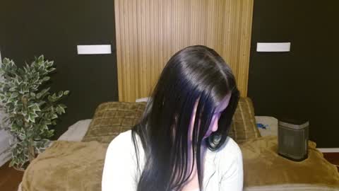 Snapshot of dafne_bss chatting on January 24, 6:03 am dafne_bss online show from January 24, 6:03 am