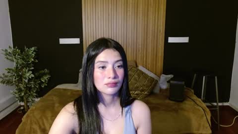 Snapshot of dafne_bss chatting on February 5, 8:43 am dafne_bss online show from February 5, 8:43 am