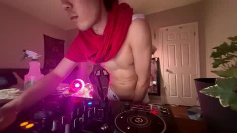 daggerbaby online show from April 29, 12:48 am