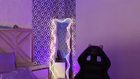 dahia  online show from March 2, 3:20 am