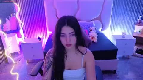 Snapshot of dahia_tay chatting on April 25, 3:20 am dahia online show from April 25, 3:20 am