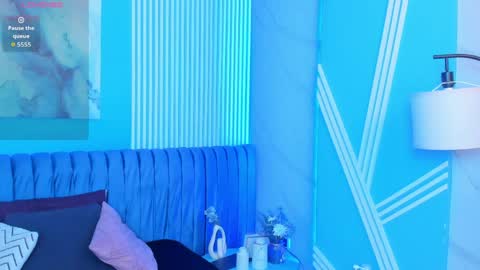 Dahiane Connor online show from May 28, 11:40 am