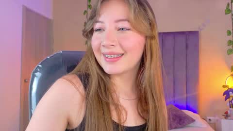 Dahlia online show from April 17, 9:29 pm