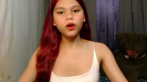 yourgirlydahlia online show from June 29, 7:14 am