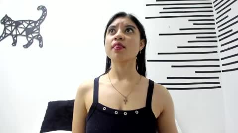 Snapshot of dahliacielo chatting on May 27, 12:57 pm Dahlia Cielo online show from May 27, 12:57 pm