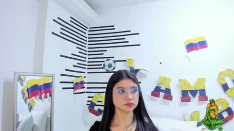 Snapshot of dahliacielo chatting on July 2, 12:44 pm Dahlia Cielo online show from July 2, 12:44 pm