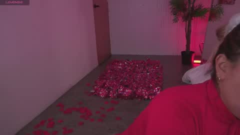 Dailyn online show from February 19, 8:05 pm