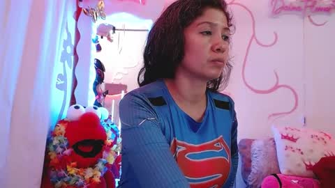 Snapshot of daina_flower chatting on May 7, 4:07 am DAINA online show from May 7, 4:07 am