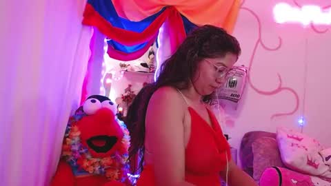 Snapshot of daina_flower chatting on June 30, 6:36 am DAINA online show from June 30, 6:36 am