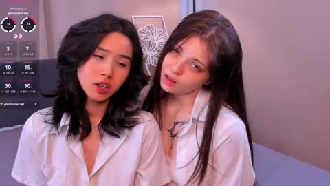 Aoi and Lily best friends online show from April 13, 7:36 am