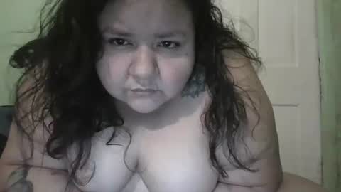 daisnconfusion_ online show from January 4, 12:16 am