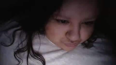daisnconfusion_ online show from February 20, 1:36 am