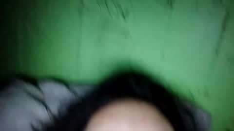 daisnconfusion_ online show from August 9, 8:52 am