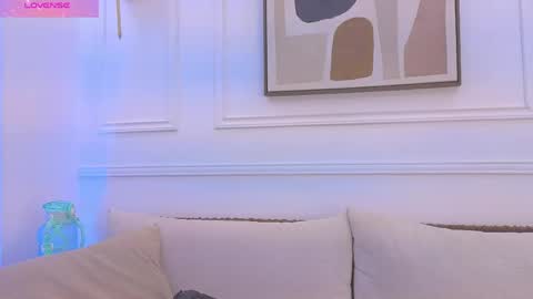 Snapshot of daisy_price chatting on April 27, 11:19 am Daisy Price online show from April 27, 11:19 am
