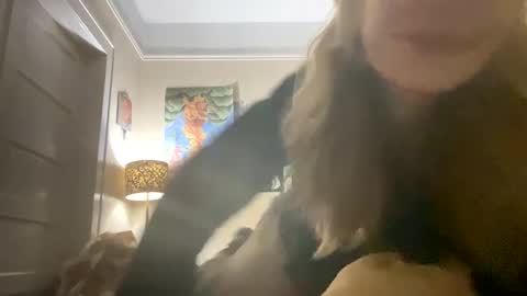 DaisyB3 online show from January 7, 9:40 am