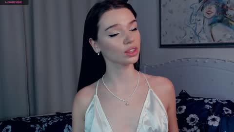 Naomi online show from January 23, 12:30 pm