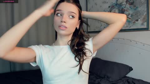 Naomi online show from January 26, 7:53 am