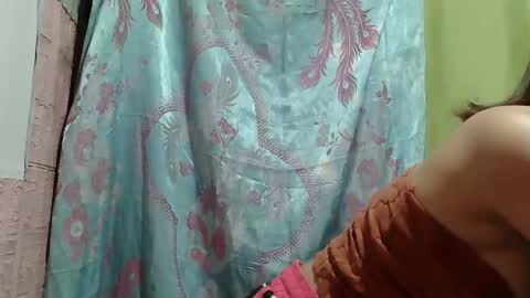 Snapshot of daisymuffinx chatting on October 28, 2:31 pm Daisy online show from October 28, 2:31 pm