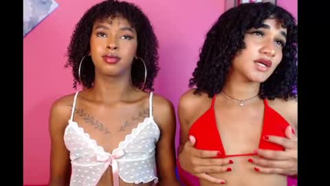 Snapshot of daisytaylor_ chatting on February 21, 1:44 am Daisy online show from February 21, 1:44 am