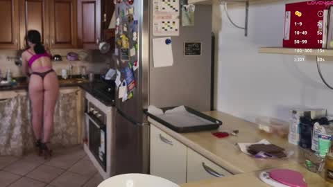 FrontBackLive online show from April 8, 10:32 pm