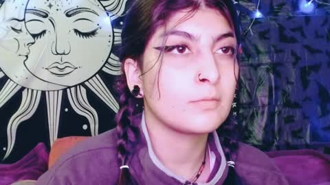 Snapshot of dak_7 chatting on December 4, 3:37 am    --  -- help me reach 100 hands up  online show from December 4, 3:37 am