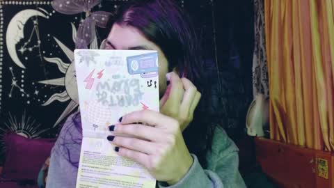 Snapshot of dak_7 chatting on December 4, 11:57 pm    --  -- help me reach 100 hands up  online show from December 4, 11:57 pm