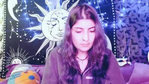 Snapshot of dak_7 chatting on December 7, 7:49 am    --  -- help me reach 100 hands up  online show from December 7, 7:49 am