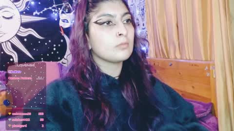 Snapshot of dak_7 chatting on January 4, 2:35 am    --  -- help me reach 100 hands up  online show from January 4, 2:35 am